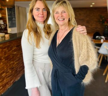 Mariel en Angela 360x320